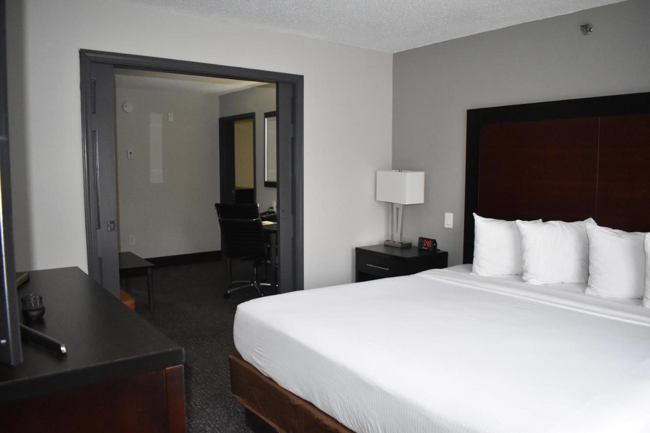 Wingate By Wyndham Atlanta Galleria/ Ballpark Smyrna Extérieur photo