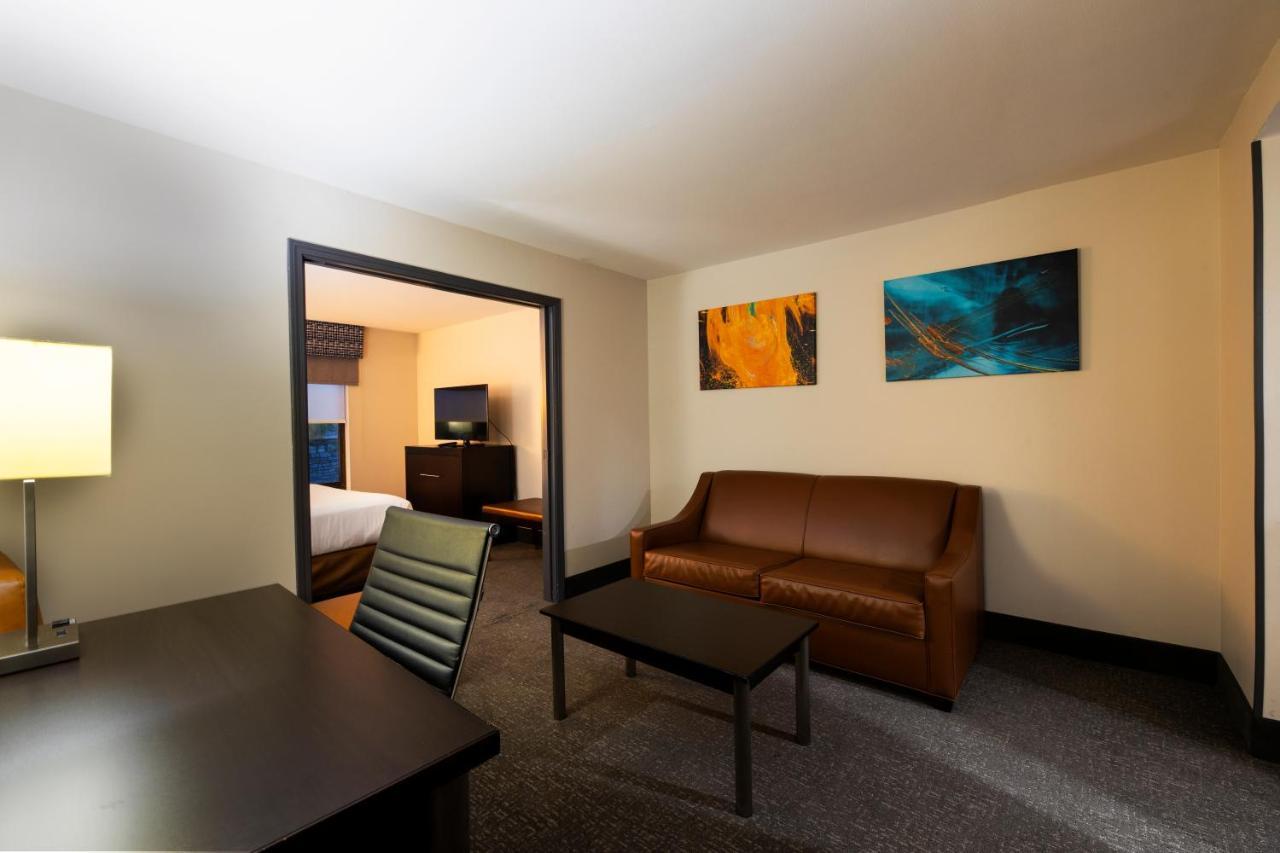 Wingate By Wyndham Atlanta Galleria/ Ballpark Smyrna Extérieur photo
