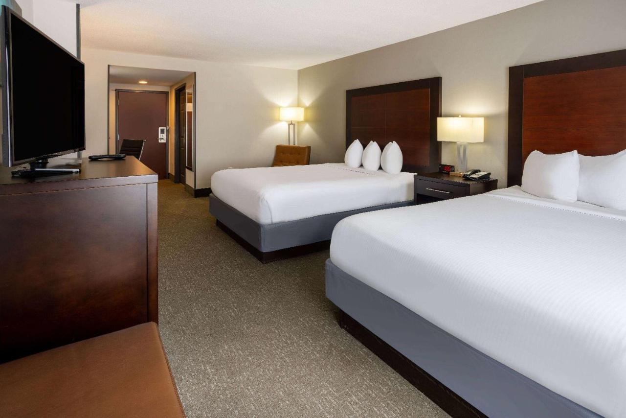 Wingate By Wyndham Atlanta Galleria/ Ballpark Smyrna Extérieur photo